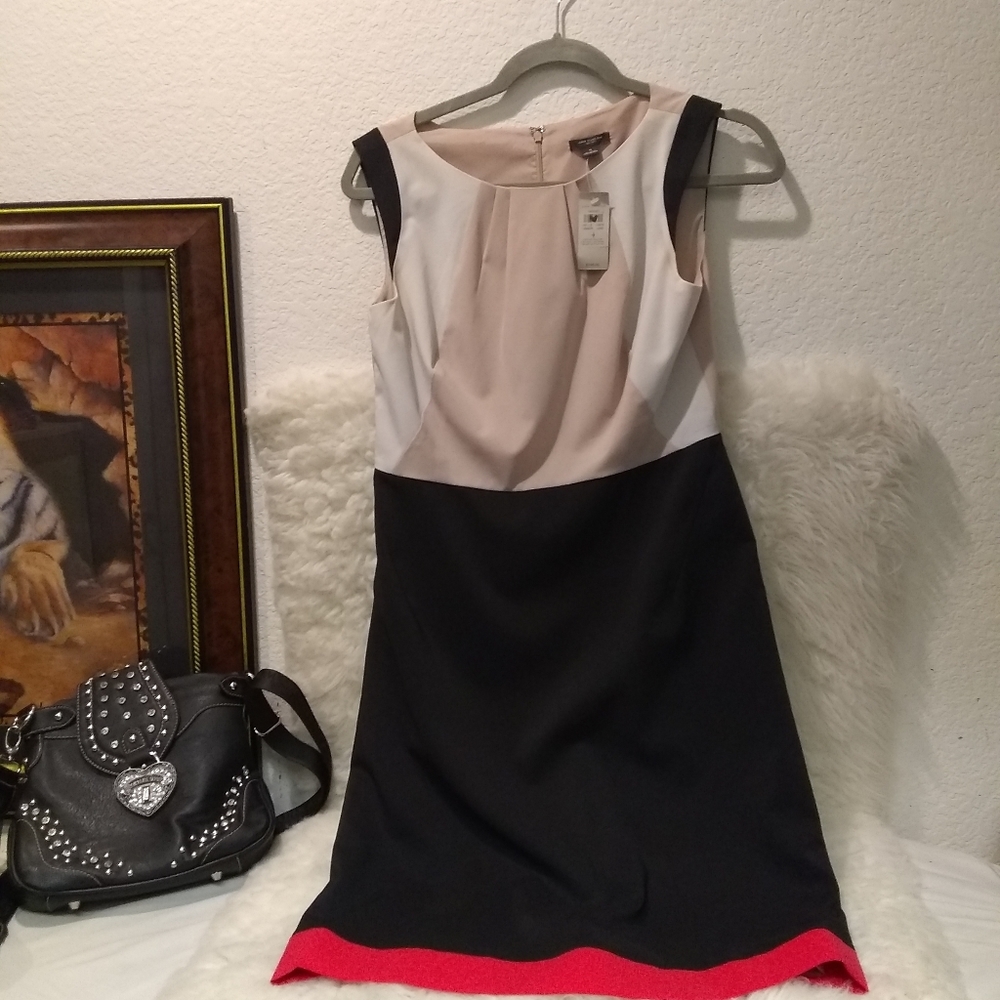 👗*Like New* Ann Taylor Best Career Sleeveless Dress